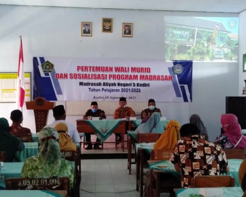sosialisasi program madrasah man 5 kediri