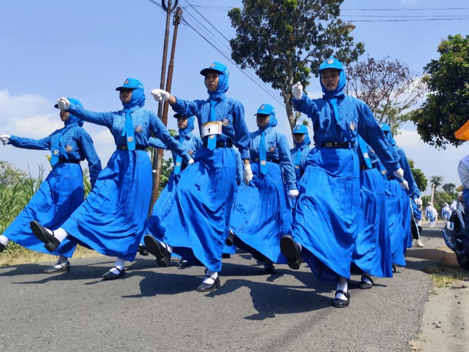 TIM LBB MAN 5 KEDIRI DI KECAMATAN KANDAT