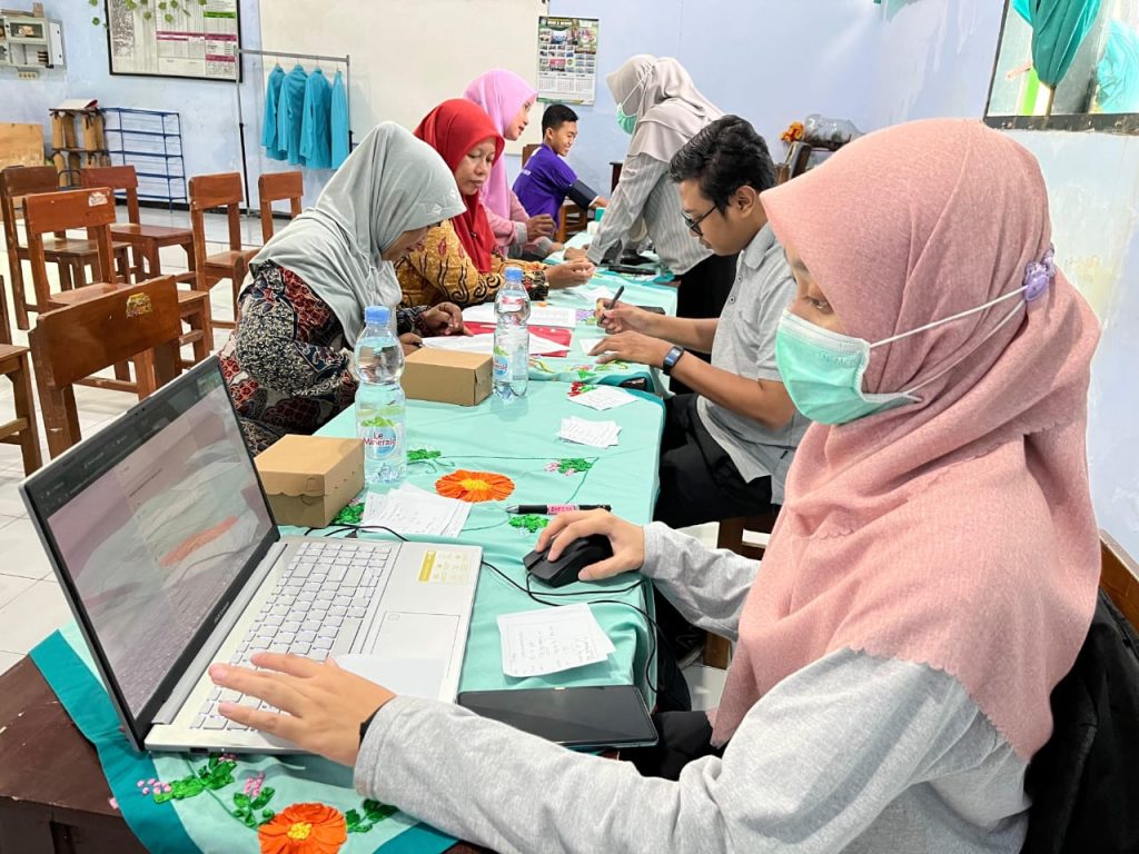 Peduli Kesehatan PTK dan Siswa, MAN 5 Kediri Gandeng Puskesmas Blabak Gelar Cek Kesehatan Gratis dan Penyuluhan Peduli Kesehatan PTK dan Siswa, MAN 5 Kediri Gandeng Puskesmas Blabak Gelar Cek Kesehatan Gratis dan Penyuluhan