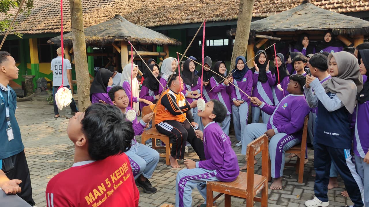 13_man5kediri
