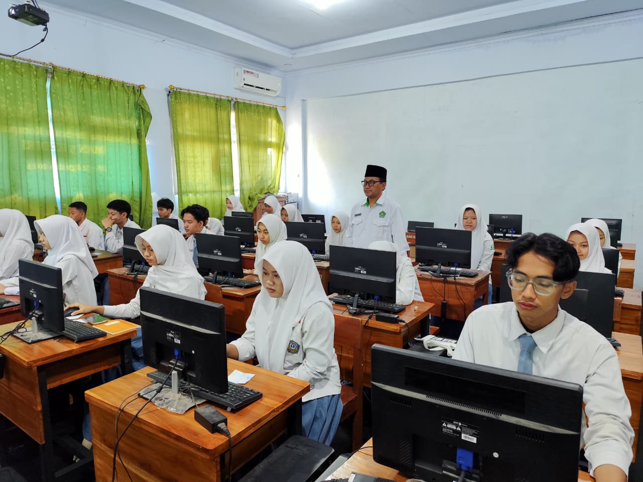 1_man5kediri